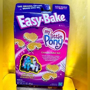 MY LITTLE PONY EASY-BAKE VTG 2003 COOKIE CUTTER WITH SUNNY DAZE & RAINBOW DASH
